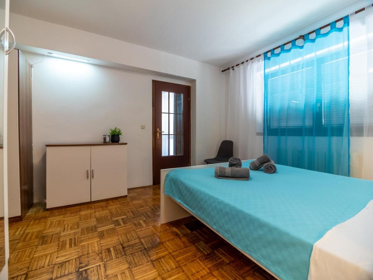 Viki Apartman *